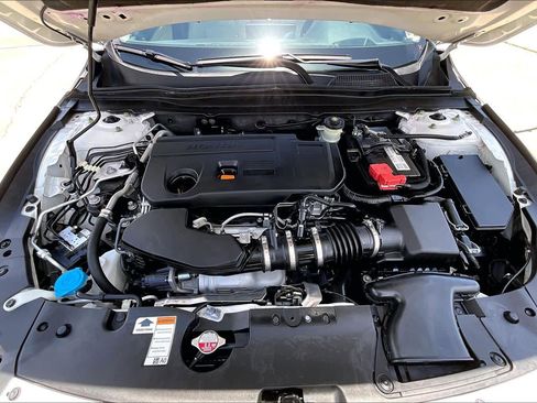 Used 2021 Honda Accord Touring image 33