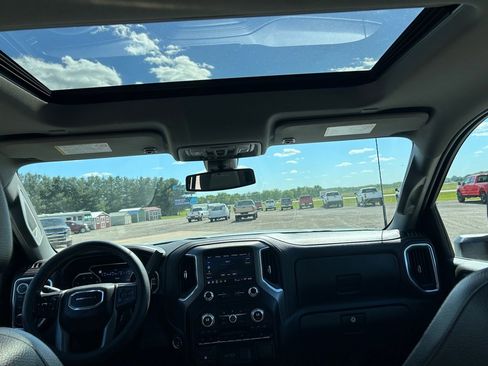 Used 2022 GMC Sierra 2500 Denali AWD/4WD image 19
