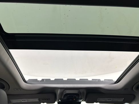 Used 2018 Alfa Romeo Stelvio Ti AWD/4WD image 19