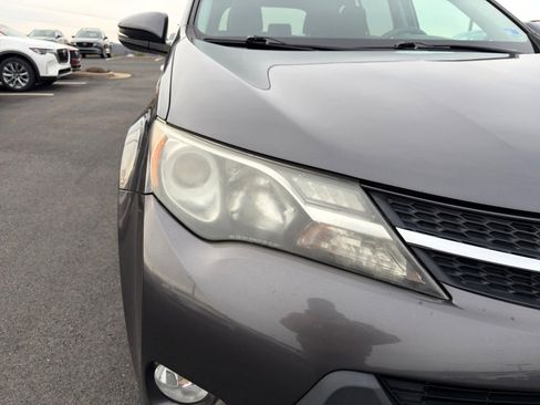 Used 2013 Toyota RAV4 Limited image 28