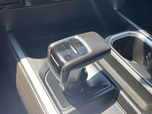 Used 2022 Chevrolet Silverado 1500 LT Trail Boss w/ LT Trail Boss Premium Package AWD/4WD image 30