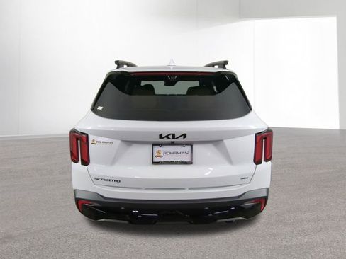 New 2026 Kia Sorento SX Prestige w/ Olive Brown Leather Package image 16