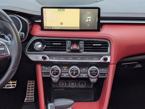 Used 2023 Genesis G70 2.0T w/ Sport Prestige Package image 29