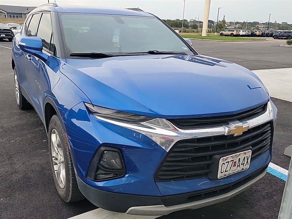 Used 2019 Chevrolet Blazer LT FWD image 3