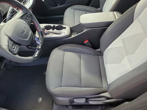 New 2026 Chevrolet Trax RS w/ Sunroof Package image 14