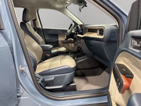 Used 2025 Ford Maverick Lariat w/ 4K Tow Package image 16