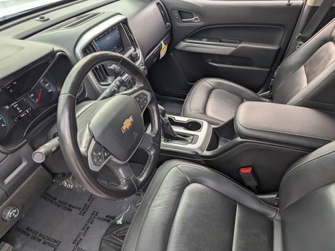 Used 2022 Chevrolet Colorado LT w/ Luxury Package image 19