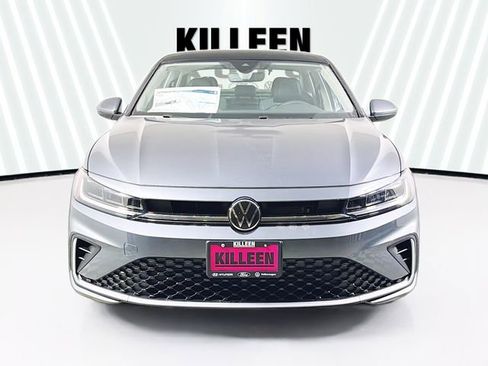 New 2026 Volkswagen Jetta SE FWD image 2
