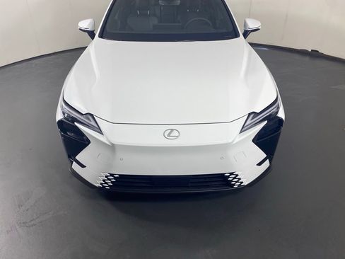 Certified 2026 Lexus ES 350e w/ Convenience Package FWD image 7