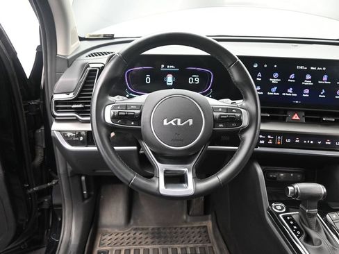 Used 2024 Kia Sportage EX FWD image 34