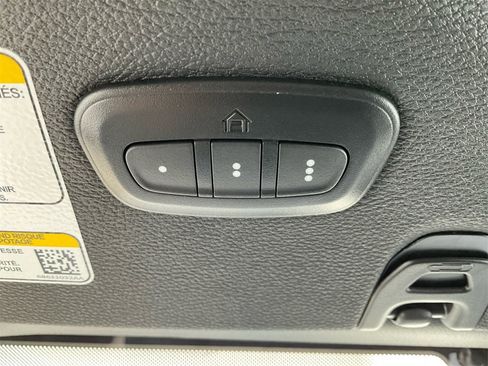 New 2025 Jeep Gladiator Sport image 20