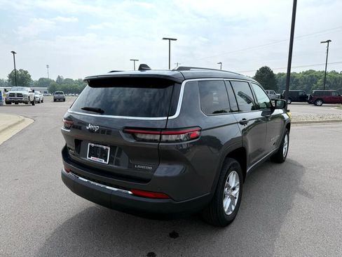 Used 2023 Jeep Grand Cherokee L Laredo w/ Luxury Tech Group I image 3