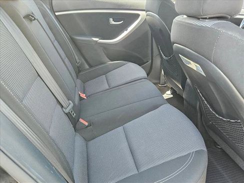 Used 2013 Hyundai Elantra GT w/ Touch & Go Pkg FWD image 17