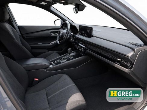 Used 2023 Honda Accord Sport image 17