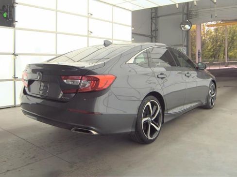 Used 2020 Honda Accord Sport image 4