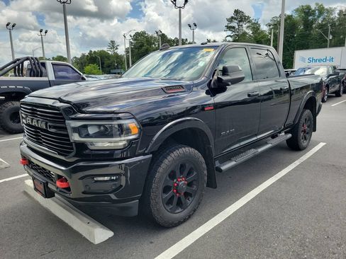 Used 2019 RAM 2500 Laramie w/ Black Appearance Package AWD/4WD image 7
