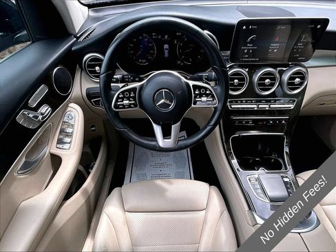 Used 2022 Mercedes-Benz GLC 300 4MATIC w/ Multimedia Package Lite image 5