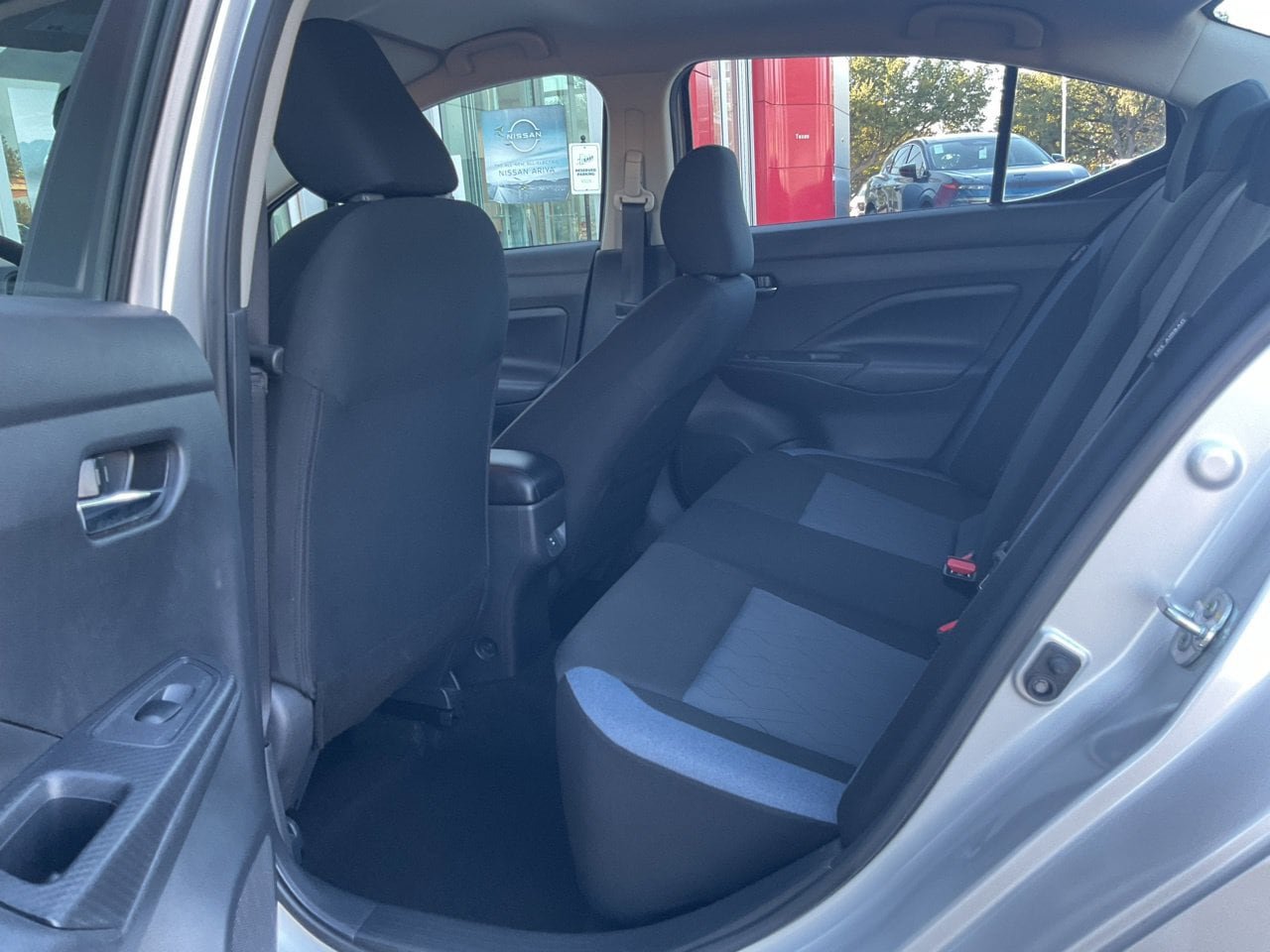 Used 2025 Nissan Versa SV FWD image 11