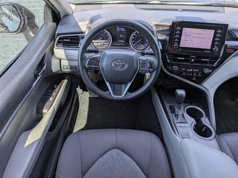 Used 2022 Toyota Camry LE image 15