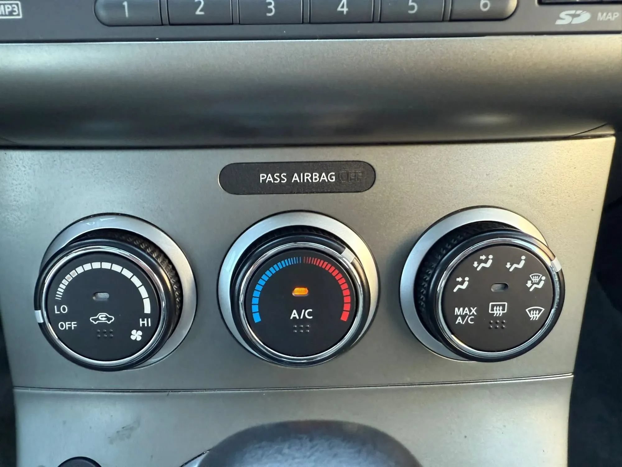 Used 2012 Nissan Sentra 2.0 SL w/ Special Value Pkg FWD image 22
