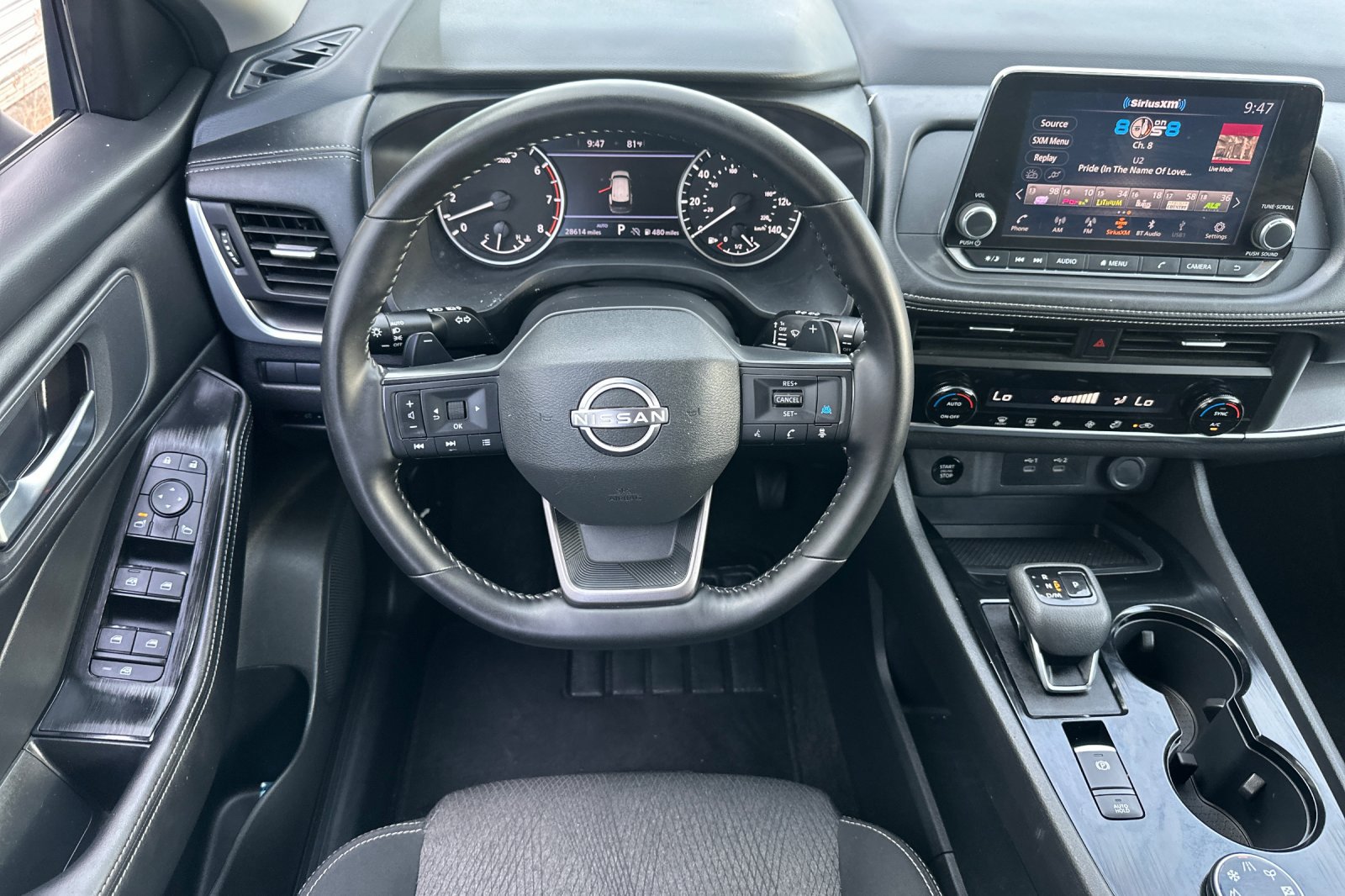Used 2025 Nissan Rogue SV AWD/4WD image 15