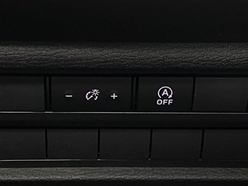 New 2026 Mitsubishi Outlander LE AWD/4WD image 45