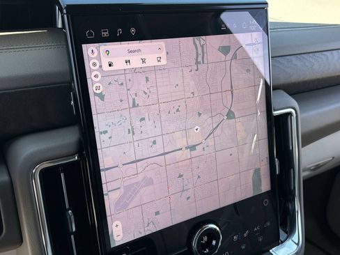 New 2026 GMC Yukon Denali w/ Advanced Technology Package AWD/4WD image 14