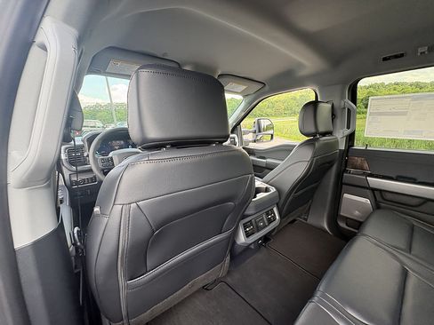 New 2026 Ford F350 Lariat AWD/4WD image 18