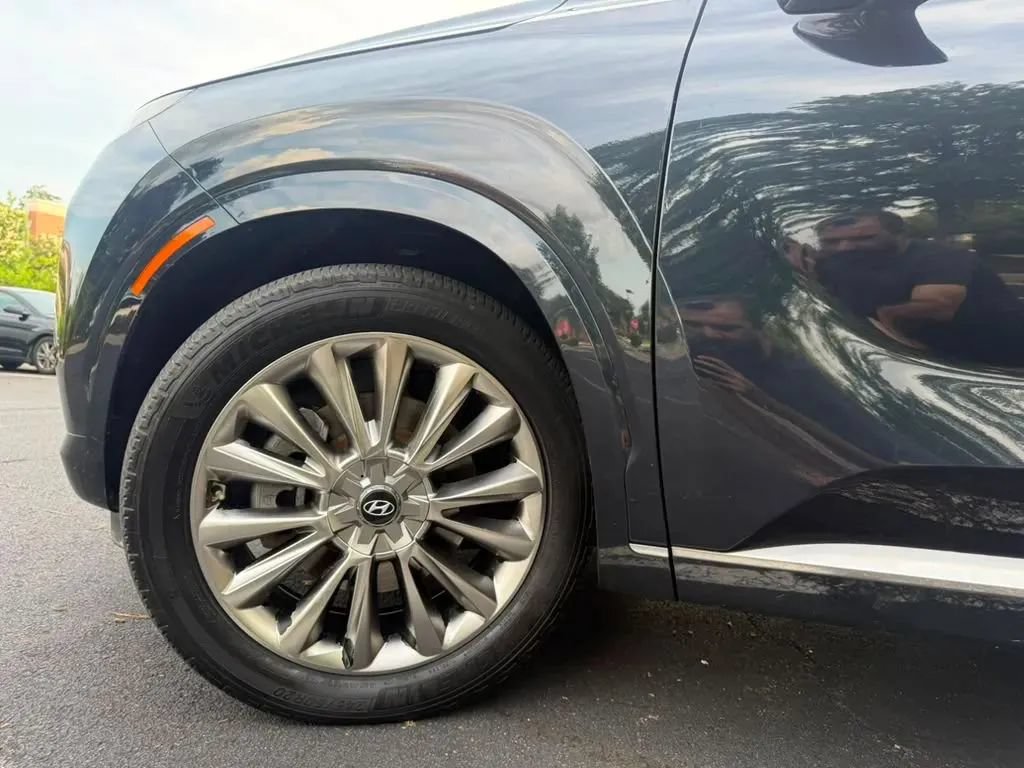 Used 2020 Hyundai Palisade Limited FWD image 19