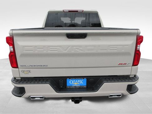 New 2026 Chevrolet Silverado 1500 RST w/ Z71 Off-Road Package AWD/4WD image 5