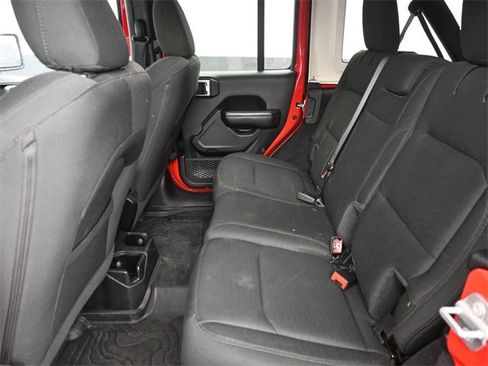 Used 2020 Jeep Wrangler Unlimited Sport S image 19