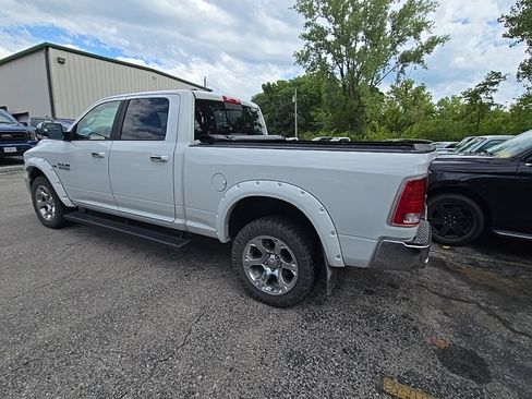 Used 2017 RAM 1500 Laramie AWD/4WD image 4