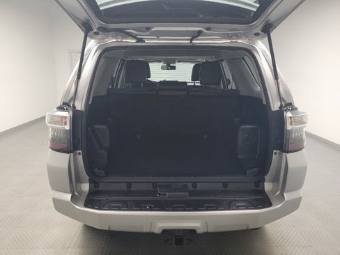 Used 2019 Toyota 4Runner SR5 image 29