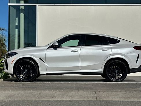 Used 2023 BMW X6 xDrive40i w/ M Sport Package image 6