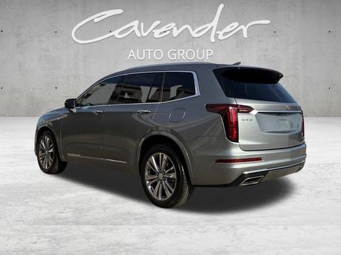 Used 2024 Cadillac XT6 Premium Luxury FWD image 14