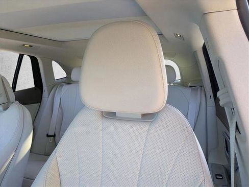 Used 2023 Mercedes-Benz EQE 350+ SUV image 13