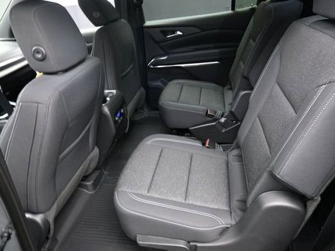 New 2026 Chevrolet Traverse LT w/ LPO, Floor Liner Package FWD image 10