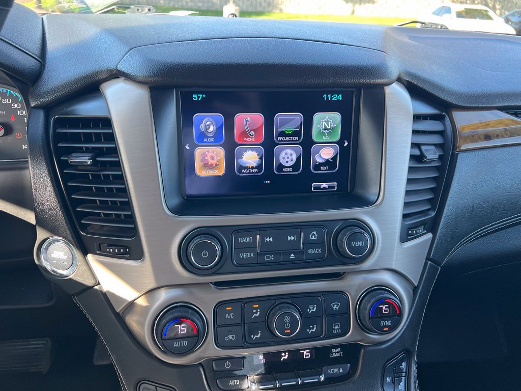 Used 2017 GMC Yukon Denali w/ Open Road Package AWD/4WD image 39