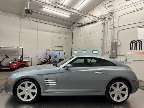 Used 2005 Chrysler Crossfire Limited image 11