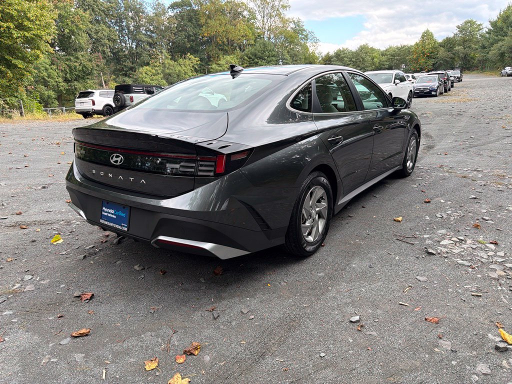 Certified 2026 Hyundai Sonata SE FWD image 3