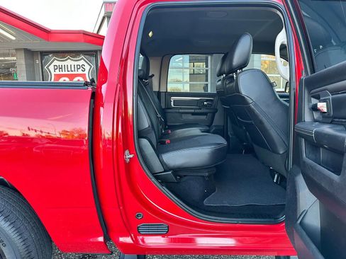 Used 2018 RAM 1500 Sport w/ Sport Premium Group image 13