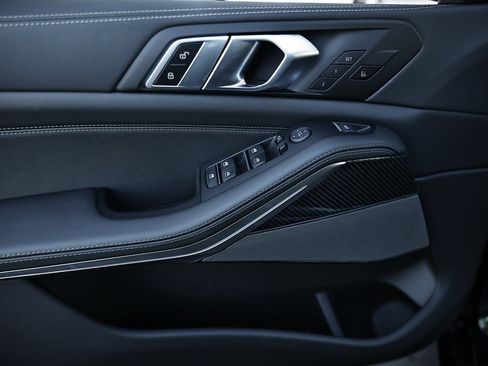 New 2026 BMW X5 M60i w/ Climate Comfort Package image 15