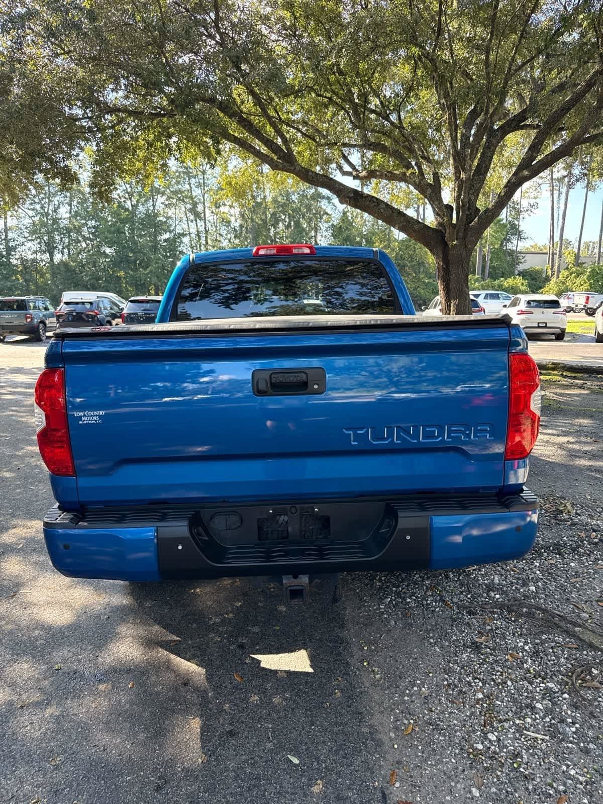 Used 2018 Toyota Tundra Limited w/ Limited Premium Package AWD/4WD image 4