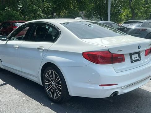 Used 2017 BMW 530i xDrive AWD/4WD image 7