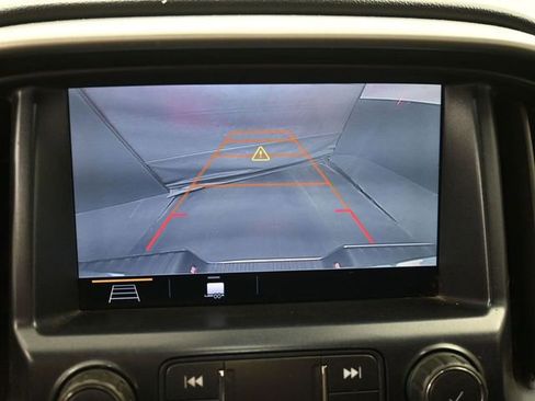 Used 2019 GMC Canyon SLE w/ Driver Alert Package image 18