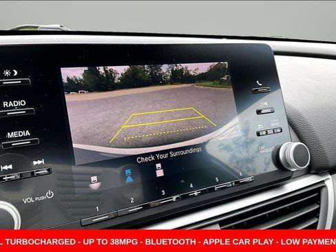 Used 2018 Honda Accord LX image 14
