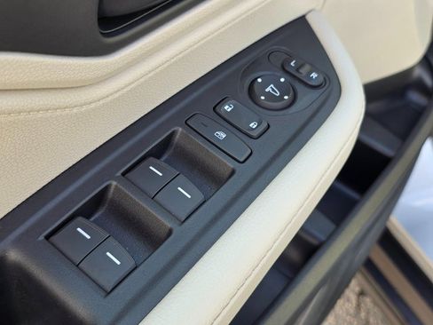 Used 2025 Honda Odyssey EX-L image 22