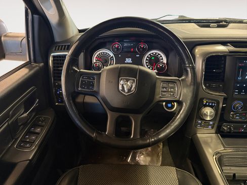 Used 2018 RAM 1500 Sport w/ Sport Premium Group image 12