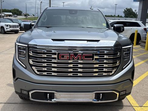 New 2026 GMC Sierra 1500 Denali AWD/4WD image 9
