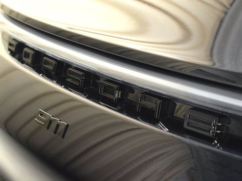 Used 2024 Porsche 911 Carrera 4S image 12